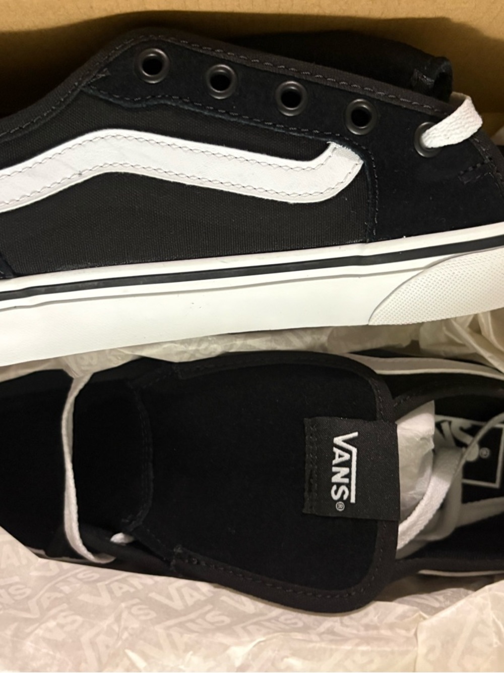 Vans Black and White Old Skool Low Top Sneakers.  Size 9